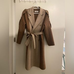 QUAINT double-breasted wool and cashmere coat